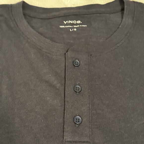 Vince Men's 1/4 Button Cotton Henley Short Sleeve Tee Heather Blue Large - Picture 3 of 5